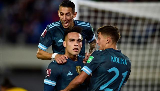 开云下载-阿根廷拿下秘鲁，德保罗最佳，梅西有点累