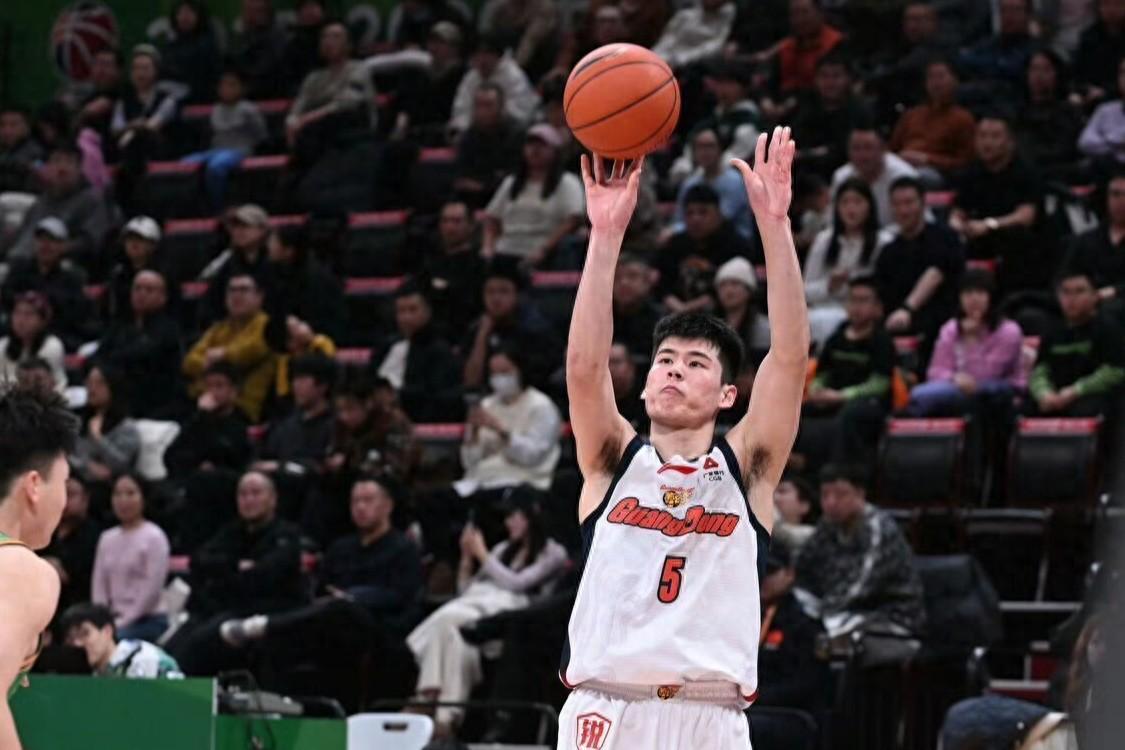 开云官网-错怪徐杰！辽粤战低迷事出有因，杜锋提新要求，三外援有最佳拍档